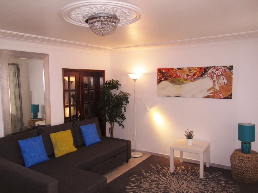 Appartement From *